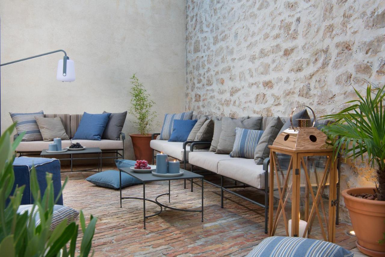 זאדאר Almayer Art & Heritage Adults Only Hotel And Dependance Rooms מראה חיצוני תמונה