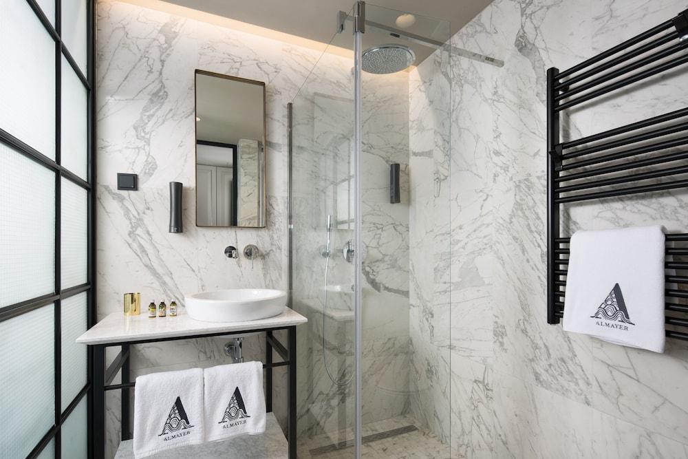 זאדאר Almayer Art & Heritage Adults Only Hotel And Dependance Rooms מראה חיצוני תמונה